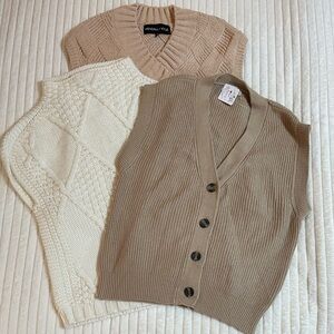 Women's Sweater Vest Set - Cream and Tan